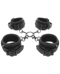 SET OF HANDCUFFS AND ANKLES